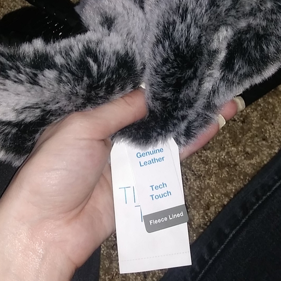 Winter gloves - Picture 2 of 2